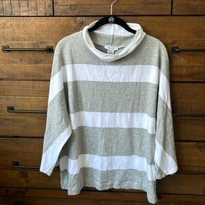 Joan vass casual top